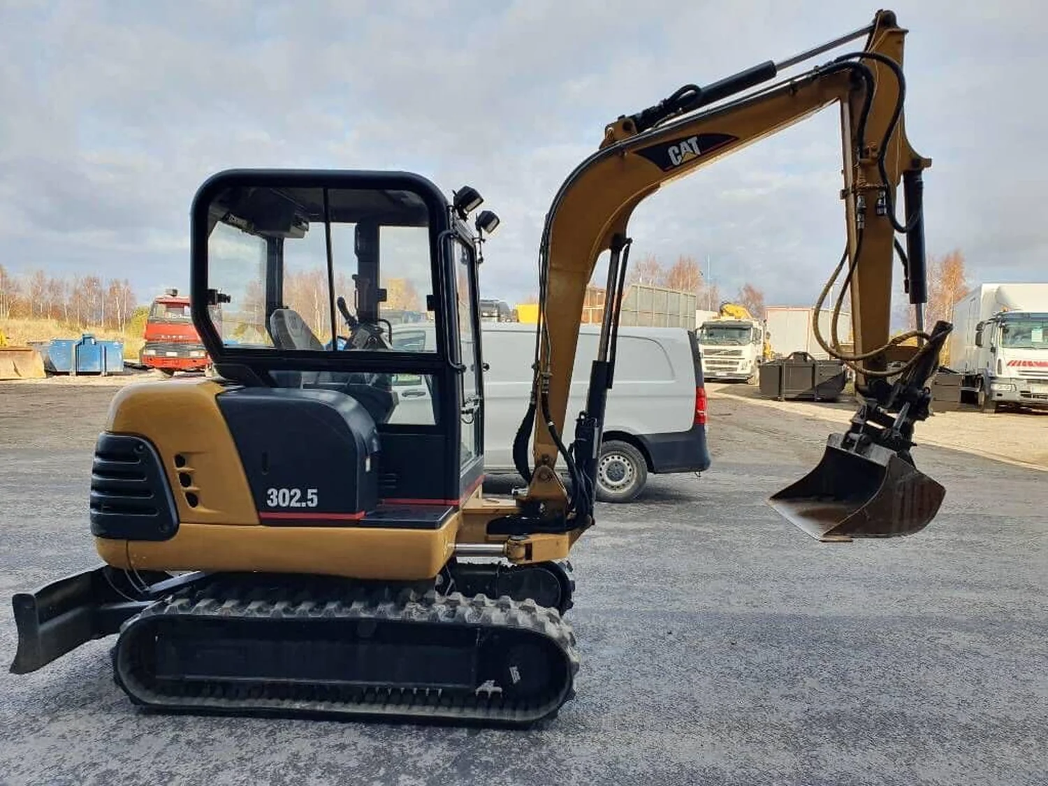 Caterpillar 302.5 mini-pelle occasion 2002 — photo 7
